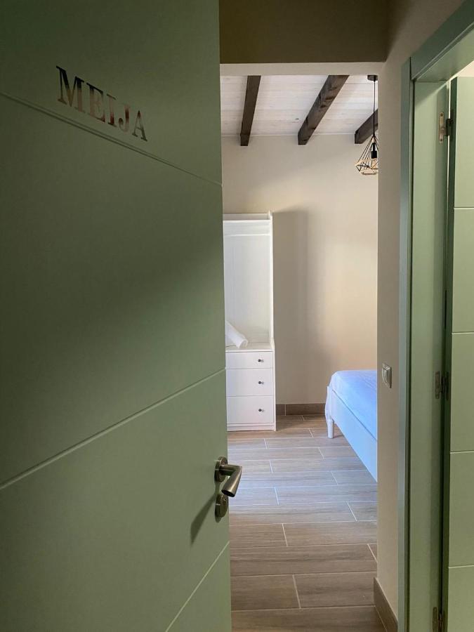 Hostel & Rooms Casa Maia Padrón Extérieur photo